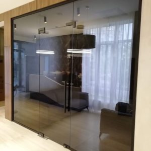 Противопожарная перегородка из триплекса / серия FRM5246